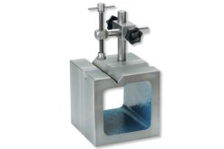 Khối V rãnh vuông góc dài 125mm, có gá kẹp Niigata Seiki SBV-125T